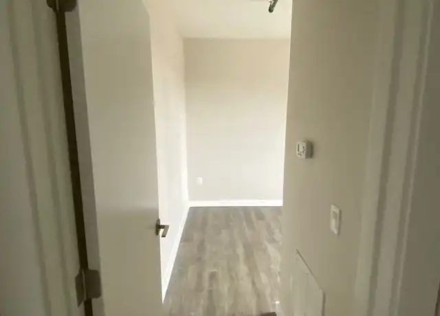 Property at 1435 State St Unit 206, New Haven, CT, 06511, 1 bed, 1 bath, [object Object]