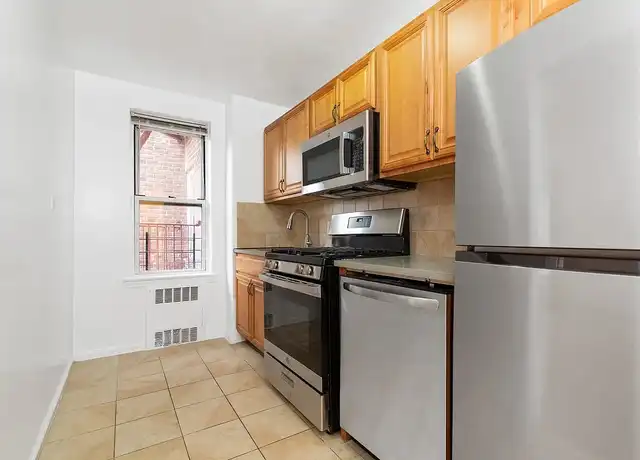Property at 6707 Yellowstone Blvd, Forest Hills, NY, 11375, 1 bed, 1 bath, [object Object]