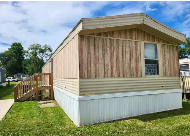 Property at 1716 E Lansing Rd Unit 25, Charlotte, MI, 48813, 2 beds, 1 bath, [object Object]