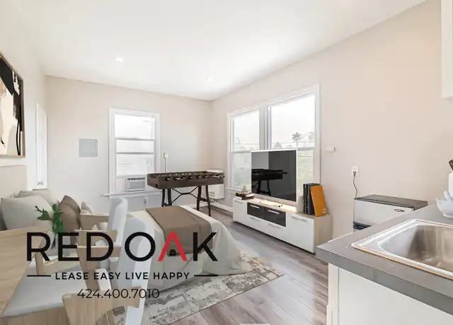 Property at 1978 Bonsallo Ave Unit 4, Los Angeles, CA, 90007, 0 beds, 1 bath, [object Object]