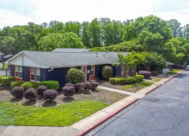 Property at Townhomes at Spartanburg - 201 E Blackstock Rd, Spartanburg, SC, 29301, 2-3 beds, 1.5 baths, [object Object]