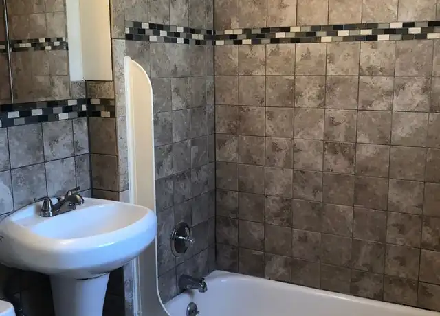 Property at 2929 Fillmore St NE Unit 2, Minneapolis, MN, 55418, 3 beds, 1 bath, [object Object]