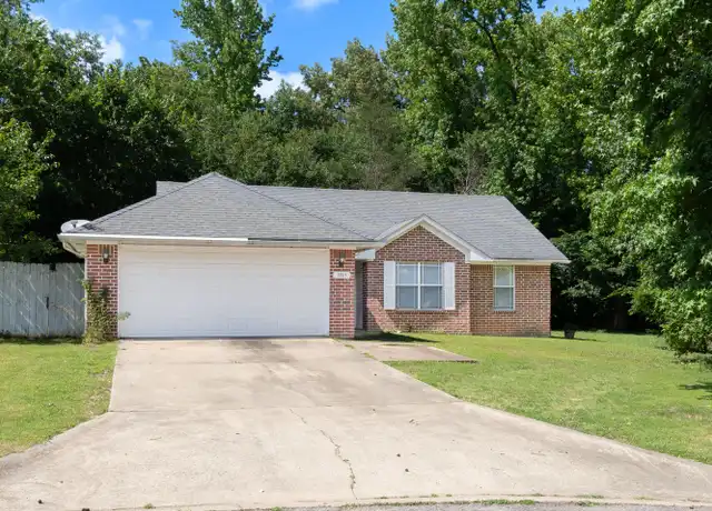 Property at 3705 Price Cir, Fort Smith, AR, 72904, 3 beds, 2 baths, [object Object]