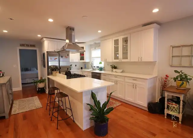 Property at 1495 Hyde Park Ave Unit 1, Hyde Park, MA, 02136, 2 beds, 2 baths, [object Object]