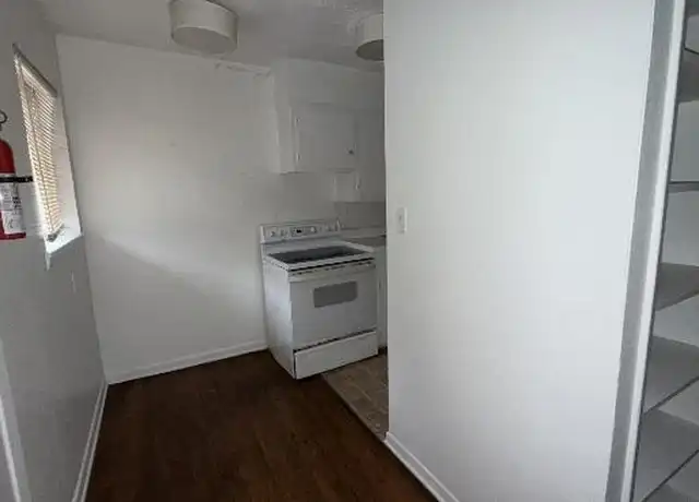 Property at 4921 Crawford St, Houston, TX, 77004, 1 bed, 1 bath, [object Object]