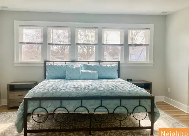 Property at 927 Arianna St NW, Grand Rapids, MI, 49504, 1 bed, 1 bath, [object Object]