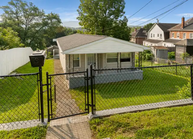 Property at 124 10th St, Easton, PA, 18042, 2 beds, 1 bath, [object Object]
