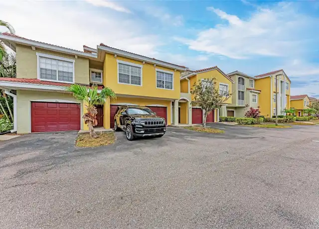 Property at 5601 Bentgrass Dr Unit 10-304, Sarasota, FL, 34235, 2 beds, 2 baths, [object Object]