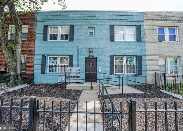 Property at 1823 H Pl NE Unit 3, Washington, DC, 20002, 1 bed, 1 bath, [object Object]