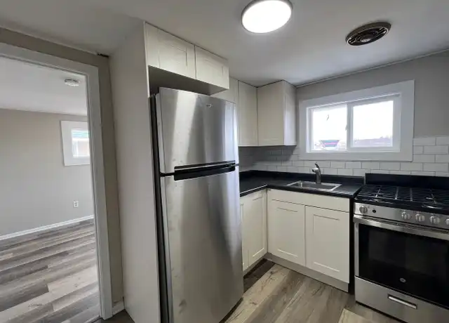 Property at 1233 4 1/2 St NW Unit A1233-06, Rochester, MN, 55901, 1 bed, 1 bath, [object Object]