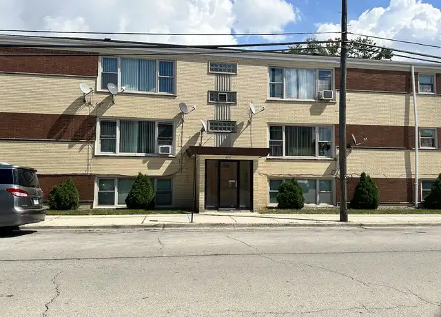 Property at 6151 76th Ave Unit 2N, Summit, IL, 60501, 2 beds, 1 bath, [object Object]
