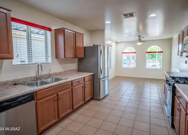 Property at 2011 W Mountain Pointe Dr, Tucson, AZ, 85746, 3 beds, 2 baths, [object Object]