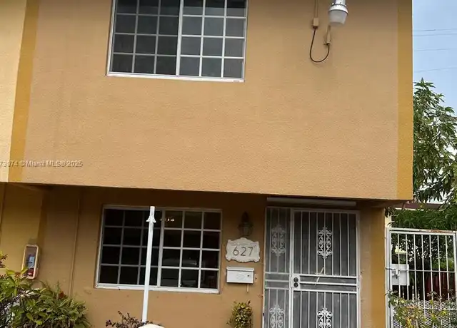 Property at 627 W 68th St #627, Hialeah, FL, 33014, 2 beds, 2.5 baths, [object Object]