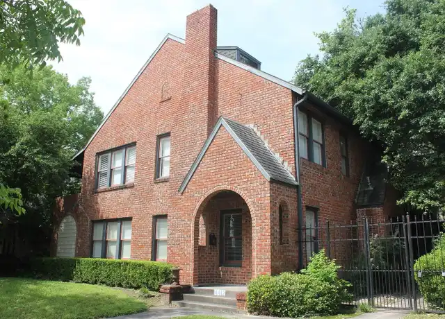 Property at 4412 Stanford St, Houston, TX, 77006, 2 beds, 2 baths, [object Object]