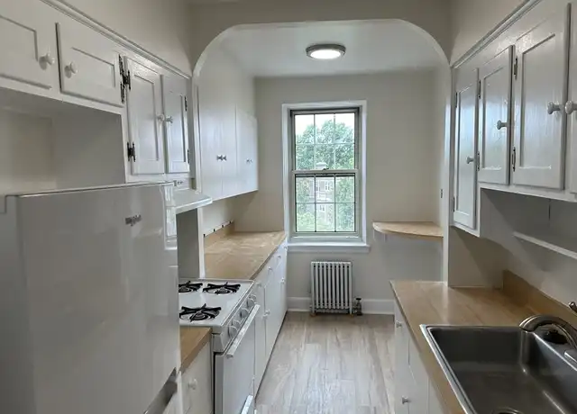 Property at 24 Concord Ave Unit 515, Cambridge, MA, 02138, 1 bed, 1 bath, [object Object]