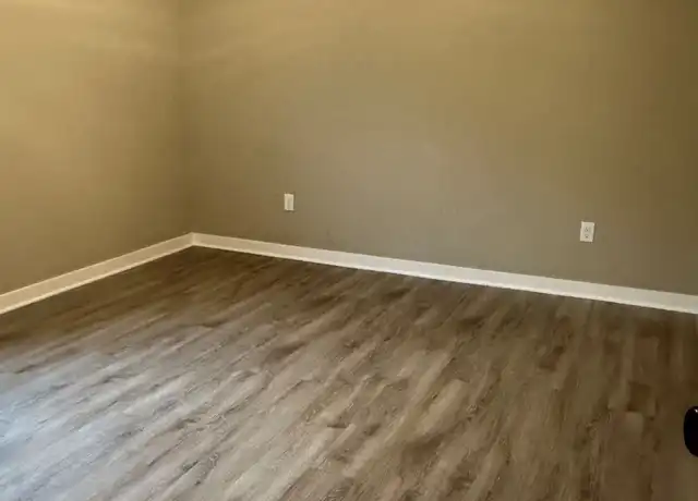 Property at 646 N Cedar St, Goddard, KS, 67052, 3 beds, 2 baths, [object Object]