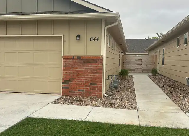 Property at 646 N Cedar St, Goddard, KS, 67052, 3 beds, 2 baths, [object Object]