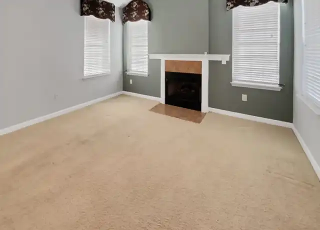 Property at 5570 Prosperity View Dr Unit 1, Charlotte, NC, 28269, 2 beds, 2 baths, [object Object]