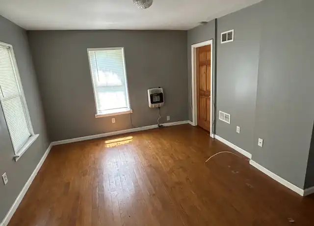 Property at 187 Broad St Unit 1, Norwich, CT, 06360, 3 beds, 1 bath, [object Object]