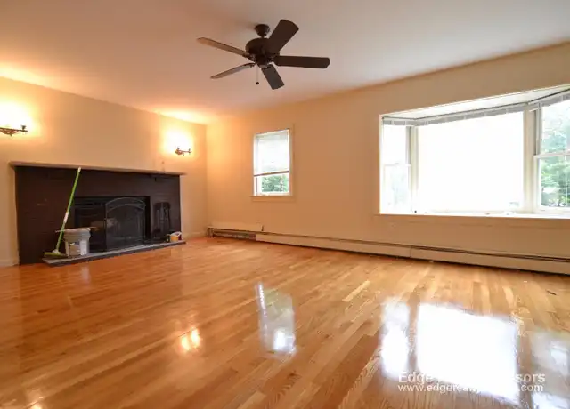 Property at 47 Dighton St Unit 1, Boston, MA, 02135, 4 beds, 2 baths, [object Object]