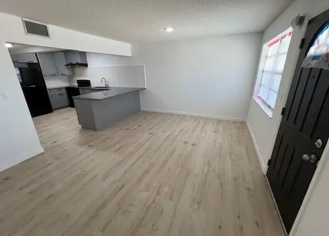 Property at 6050 SW 27th St Unit 206, Miramar, FL, 33023, 2 beds, 2 baths, [object Object]