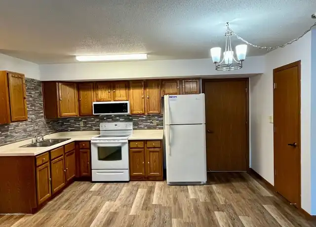 Property at 420 Michigan St Unit 7, Eagle River, WI, 54521, 1 bed, 1 bath, [object Object]