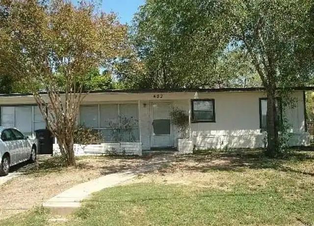 Property at 402 Surrels Ave, San Antonio, TX, 78228, 4 beds, 2 baths, [object Object]