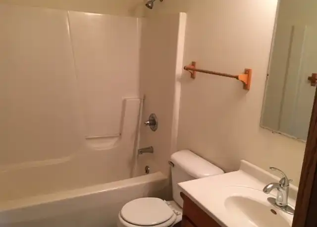 Property at 1024 Meadow St, Watertown, WI, 53094, 1 bed, 1.5 baths, [object Object]