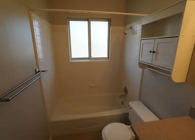 Property at 267 E 800 S, Layton, UT, 84041, 3 beds, 2 baths, [object Object]