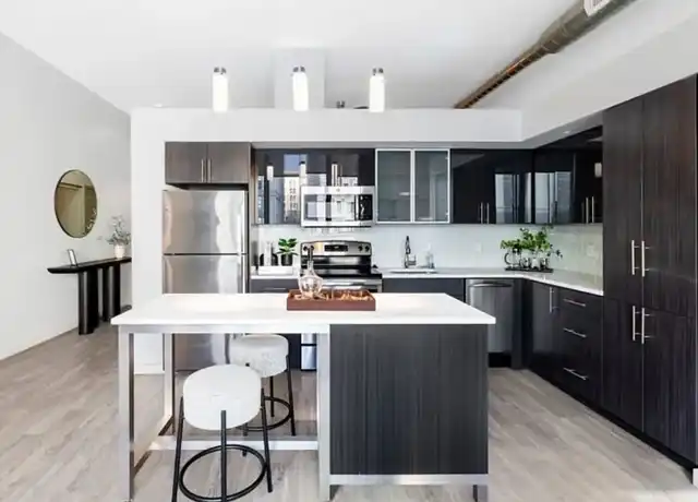 Property at The Collins - 1125 Sansom St, Philadelphia, PA, 19107, 1-2 bed, 1-2 bath, [object Object]