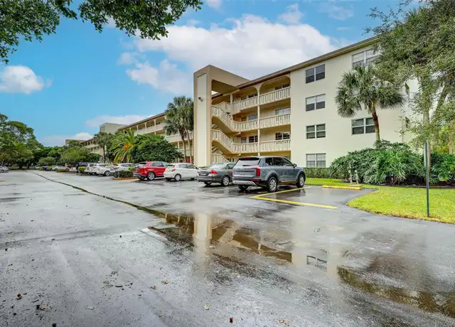 Property at 2102 Lucaya Bnd Unit D2, Coconut Creek, FL, 33066, 2 beds, 2 baths, [object Object]