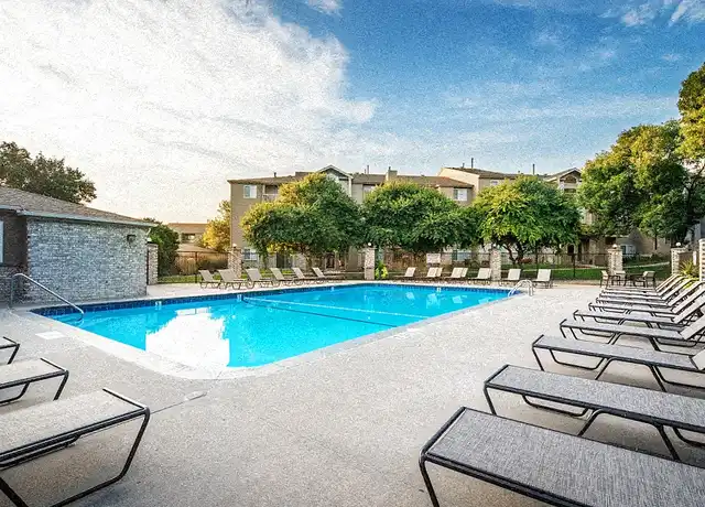 Property at Highpointe by Broadmoor - 4607 Old Cheney Rd, Lincoln, NE, 68516, 1 bed, 1 bath, [object Object]