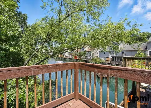 Property at 5516 Fountain Ct, Virginia Beach, VA, 23462, 2 beds, 2 baths, [object Object]