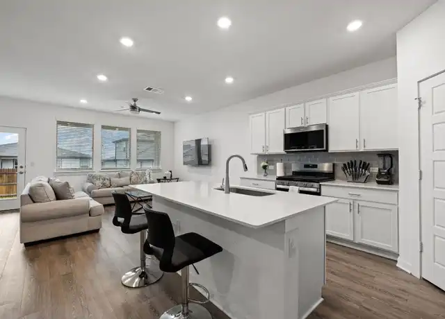 Property at 13725 Lubeck Dr, Pflugerville, TX, 78660, 4 beds, 2 baths, [object Object]