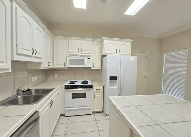 Property at 5255 Congress Blvd Unit C4, Baton Rouge, LA, 70808, 2 beds, 2 baths, [object Object]