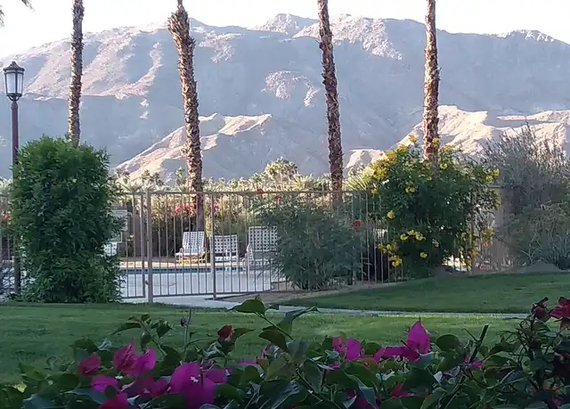 Property at 72 Majorca Dr, Rancho Mirage, CA, 92270, 2 beds, 2 baths, [object Object]