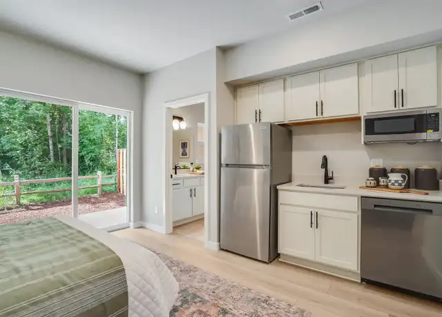 Property at 16901 SW 132nd Ter Unit 16933 B, Tigard, OR, 97224, 0 beds, 1 bath, [object Object]