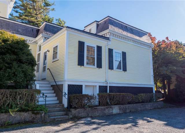Photo of 45 Ayrault St #5, Newport, RI 02840