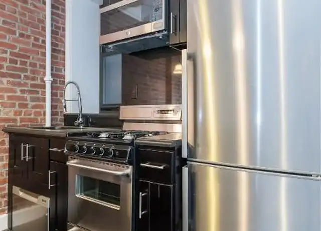 Property at 434 W 52nd St Unit 12, New York, NY, 10019, 3 beds, 1 bath, [object Object]