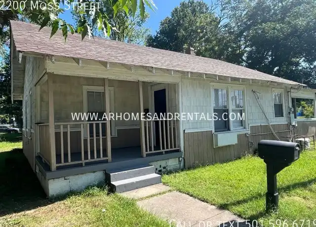 Property at 2200 Moss St, North Little Rock, AR, 72114, 2 beds, 1 bath, [object Object]