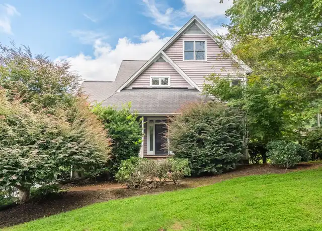 Property at 414 Hillsborough St, Chapel Hill, NC, 27514, 3 beds, 2 baths, [object Object]