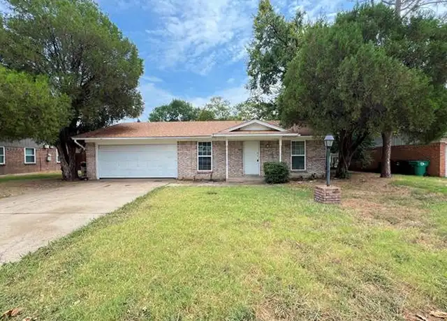 Property at 3406 Valley View Rd, Denton, TX, 76209, 3 beds, 1.5 baths, [object Object]