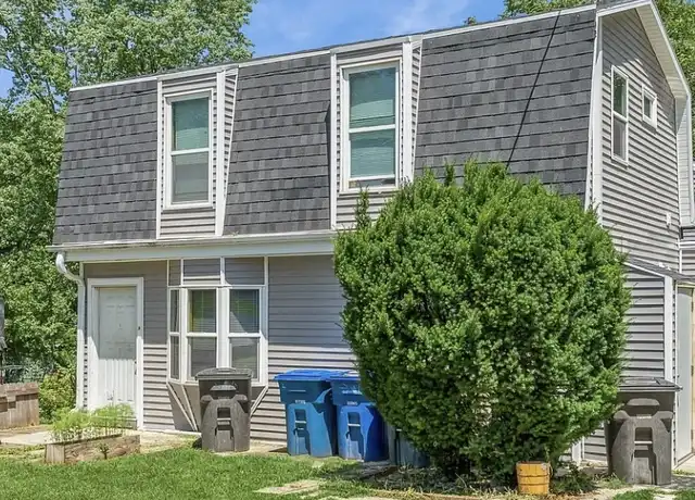 Property at 4131 55th St Unit A, Des Moines, IA, 50310, 2 beds, 1 bath, [object Object]