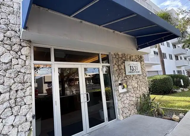 Property at 1331 Lincoln Rd #402, Miami Beach, FL, 33139, 2 beds, 1.5 baths, [object Object]