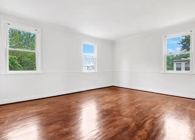 Property at 4217 2nd St NW Unit 2, Washington, DC, 20011, 1 bed, 1 bath, [object Object]