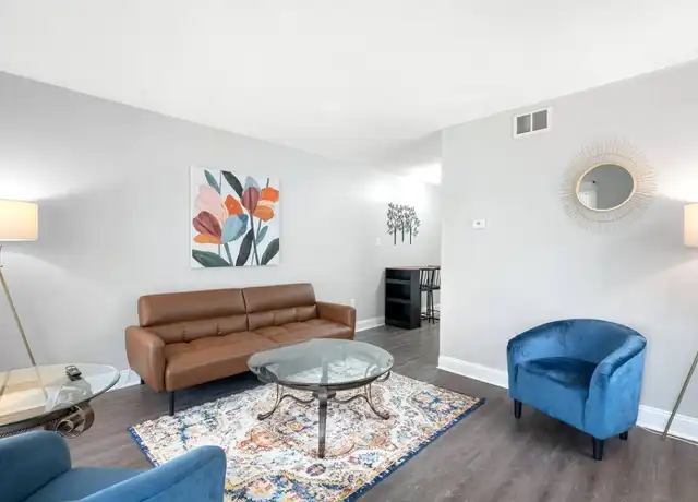 Property at 2617 Hale Ave Unit Relax at Historic Broad, Memphis, TN, 38112, 2 beds, 1 bath, [object Object]