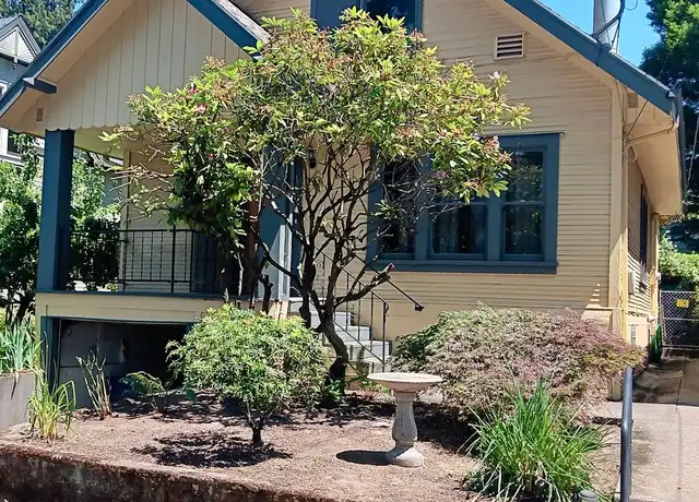 Property at 806 SE 45th Ave, Portland, OR, 97215, 3 beds, 2 baths, [object Object]