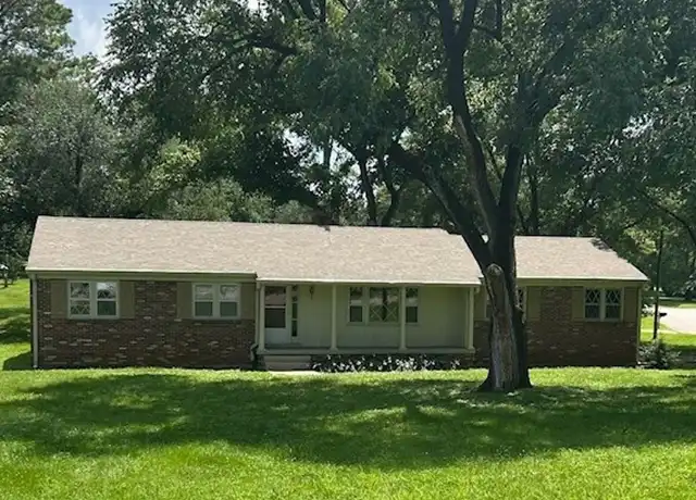 Property at 1259 Hampshire Pike, Columbia, TN, 38401, 3 beds, 1.5 baths, [object Object]