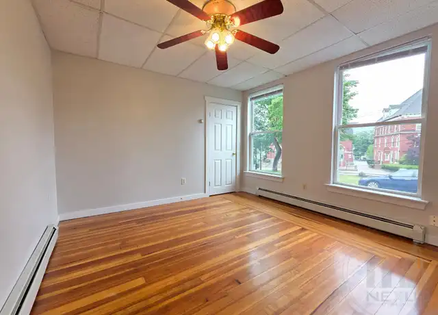 Property at 68 Park Ave, Woonsocket, RI, 02895, 2 beds, 1 bath, [object Object]