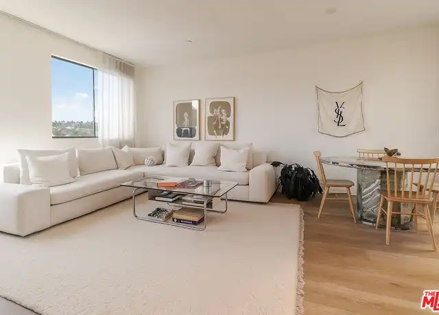 Property at 3286 N Canary Way, Los Angeles, CA, 90065, 2 beds, 3 baths, [object Object]